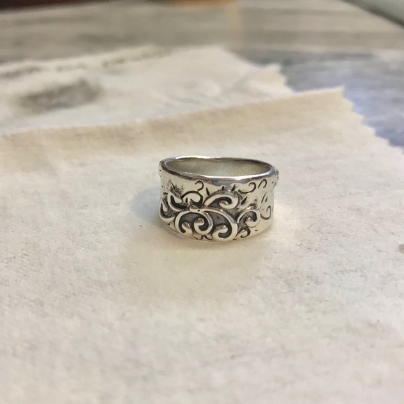 Silpada Jewelry - Silpada Poseidon ring.